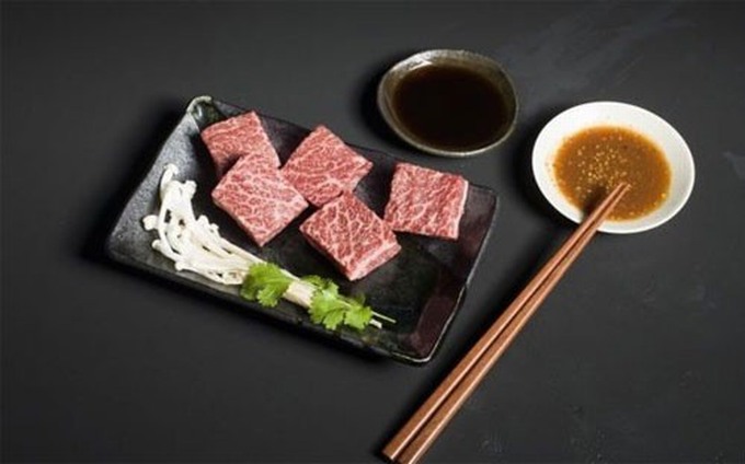 Loại thịt bò đắt nhất thế giới khiến Nhật Úc cùng lo
